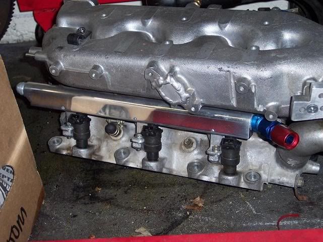 File:0ff3fa36 fuelrails.jpg
