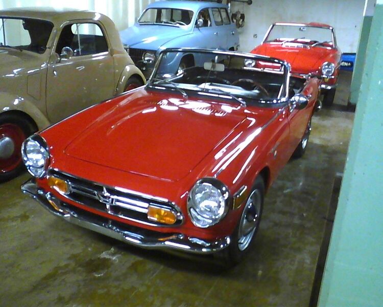 File:C597656b Photo04131934 2.jpg