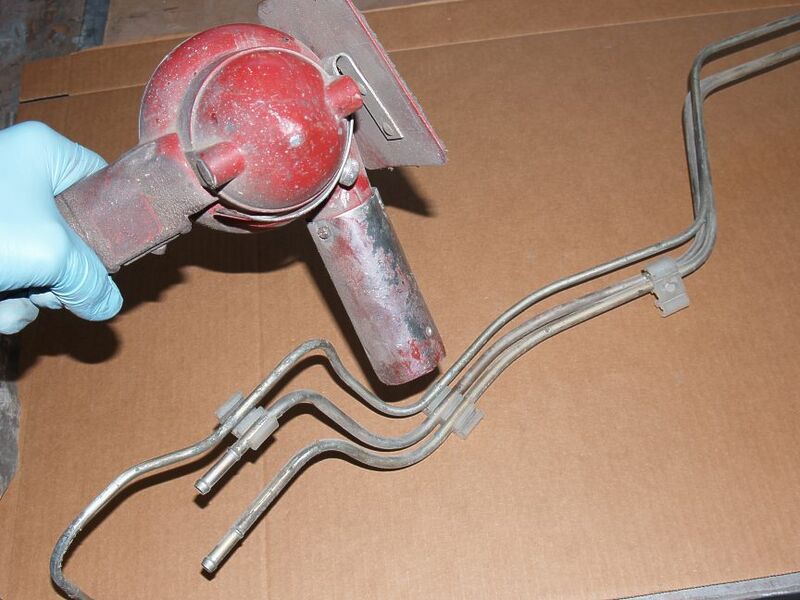 File:8aba7691 Fuel-lines-04-w.jpg