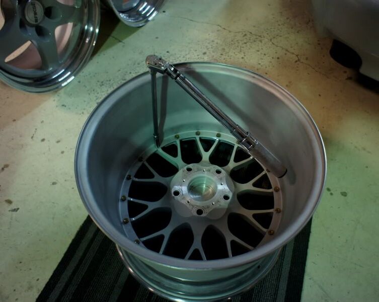 File:44e5d1fa wheel reseal004.jpg
