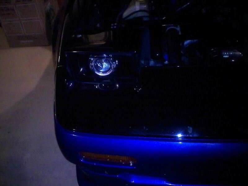 File:00e58aef headlight1.jpg