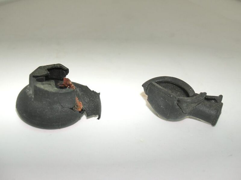 File:18f341f6 Light seals-w.jpg